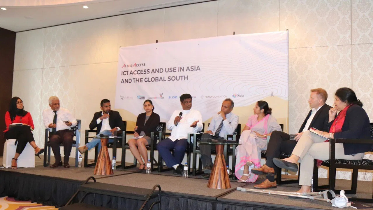 AfterAccess: ICT access and use in Sri Lanka and the Global South, panel discussion. Colombo, Sri Lanka, May 2019
